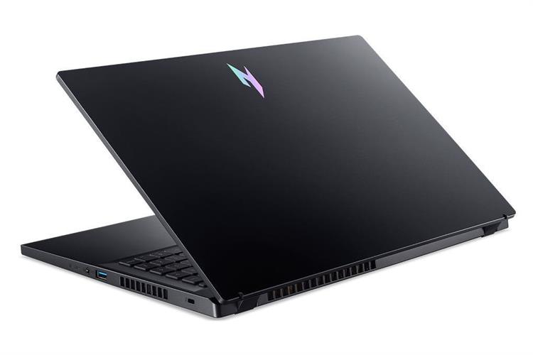 Acer Nitro V 15 ANV15-41-R0Y4 – R7 7735HS | RTX 4050 | 15.6″ FHD 180Hz | Win 11